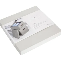 Caja Logan