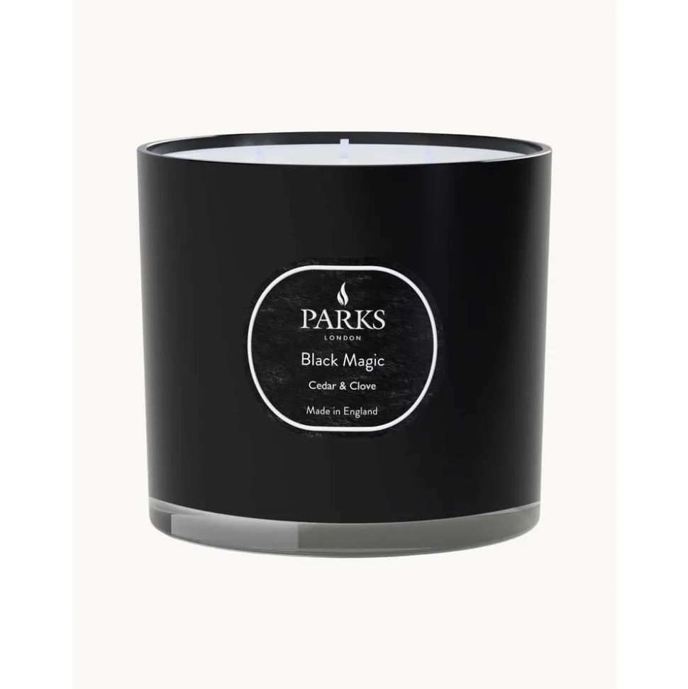 Vela Perfumada Tres Mechas Black Magic (Cedro, Vetiver Y Pachuli)